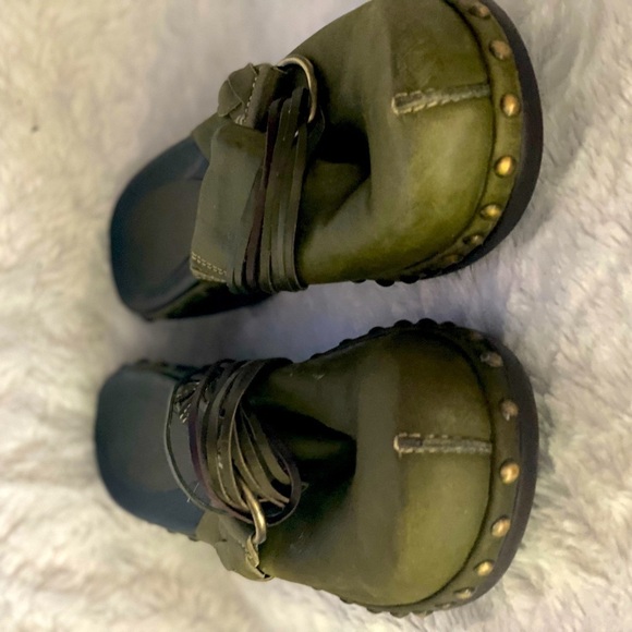 ECCO green leather clogs size 39. - Picture 2 of 6